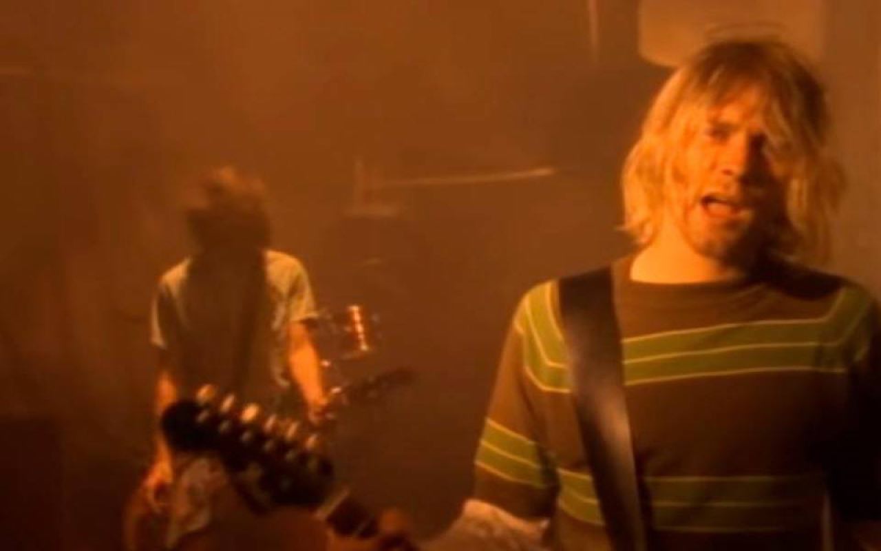 Nirvana: il bambino della copertina di Nevermind fa causa alla band