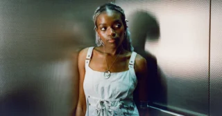 Hannah-Jadagu-www.infinite-jest.it