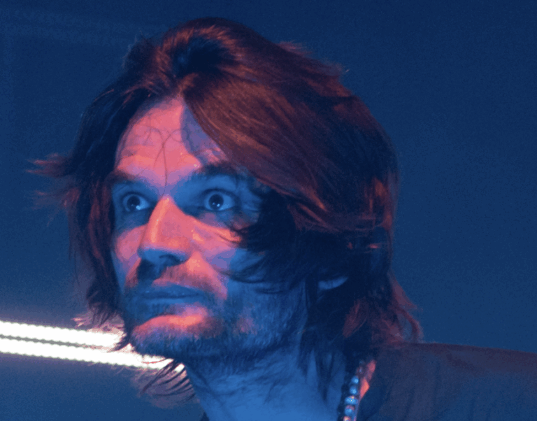 Jonny Greenwood - www.infinite-jest.it